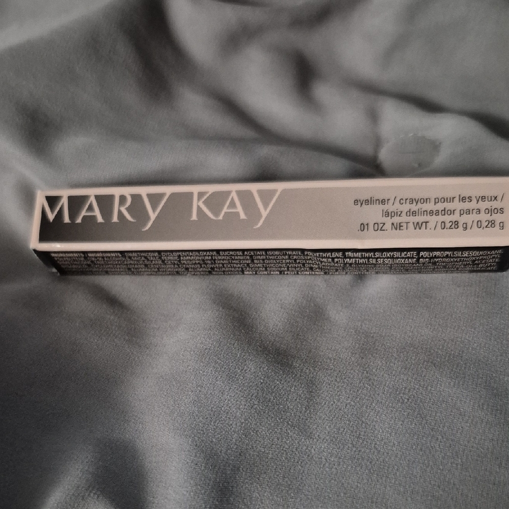 Mary Kay Black Noir Eyeliner